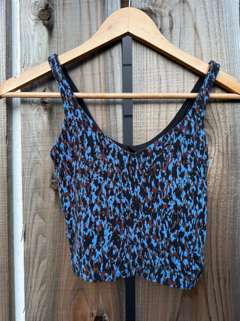 Lululemon Tank Top XS Blue Brown Black Animal Print Leopard Crop Sleeveless